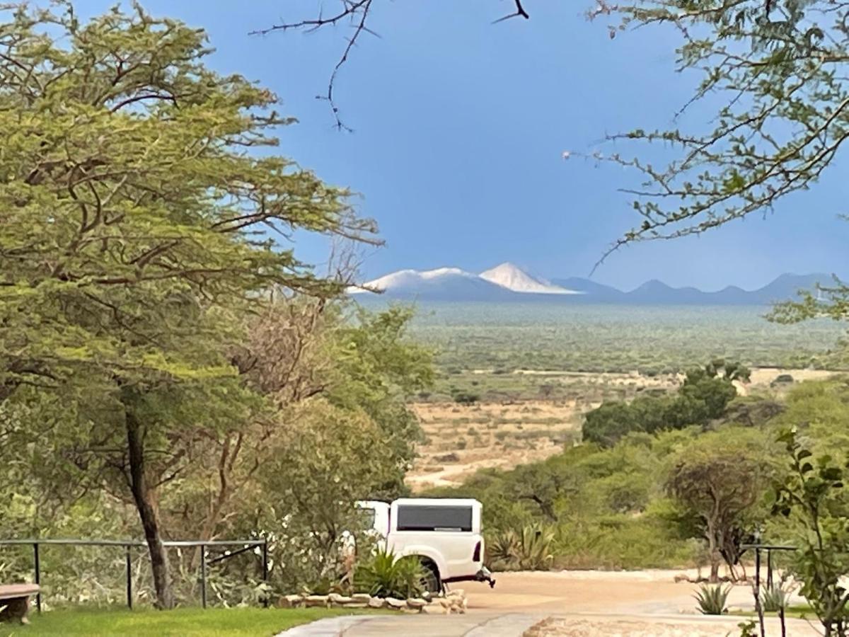 Aloegrove Safari Lodge Otjiwarongo Exteriér fotografie
